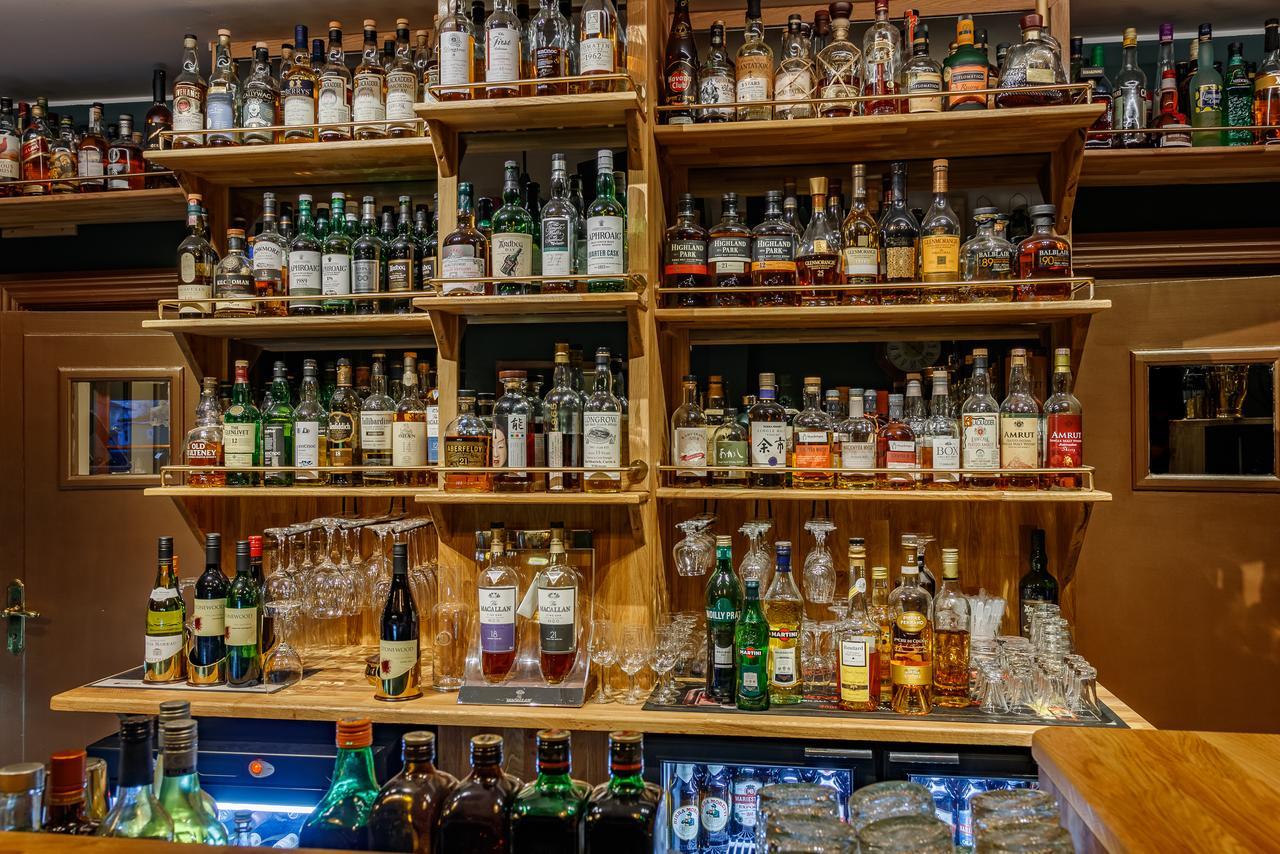 斯库尔第纳布鲁克酒店 韦斯特罗斯 外观 照片